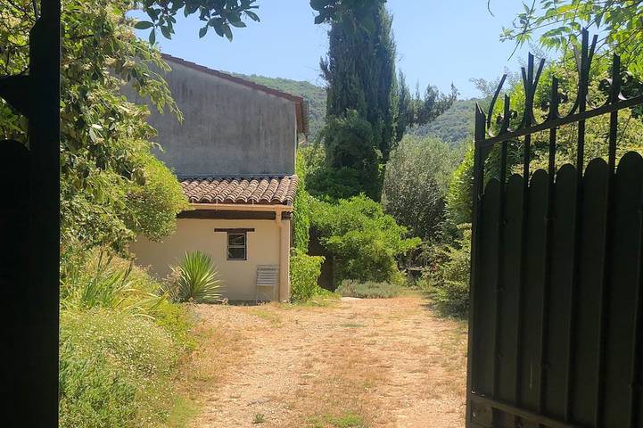 Maison de vacances pour 3 personnes, avec terrasse et jardin