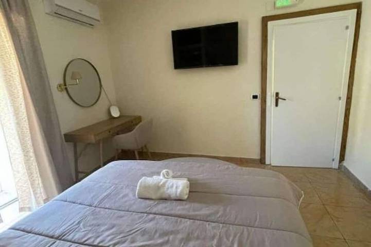 Entire apartment, Along Crati River, mini apartment, vico Postierla, historic center. in Cosenza, Cosenza Province