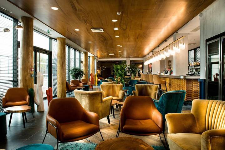 Hôtel pour 2 personnes, avec terrasse, animaux acceptés dans Parc Olympique Lyonnais