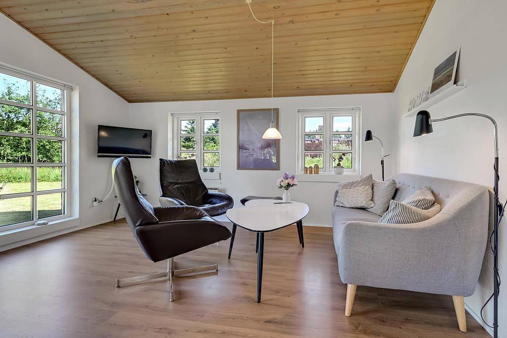 Geschützt liegendes, modern eingerichtetes Ferienhaus nahe der dänischen Nordsee in Tim, Ulfborg