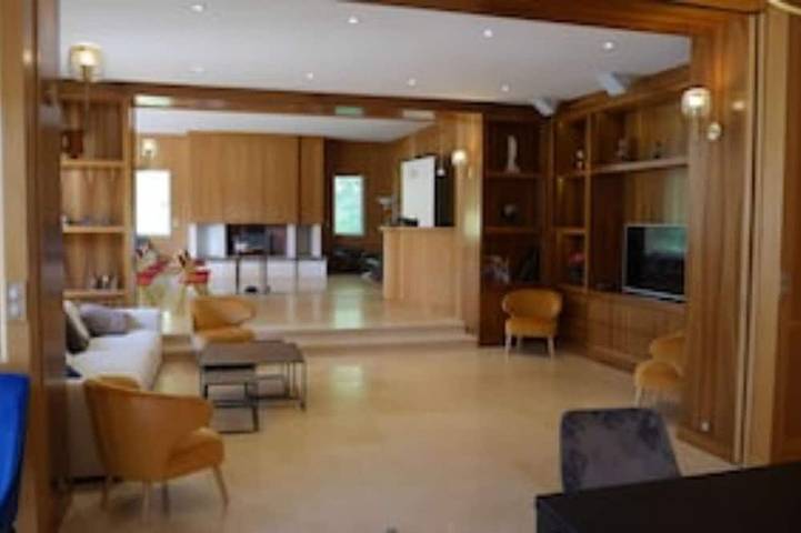 Location de vacances pour 25 personnes à Montigny-le-Chartif