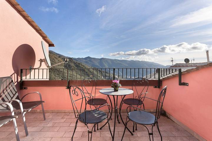 Ferienwohnung für 4 Personen, mit Whirlpool in Levanto Kommune