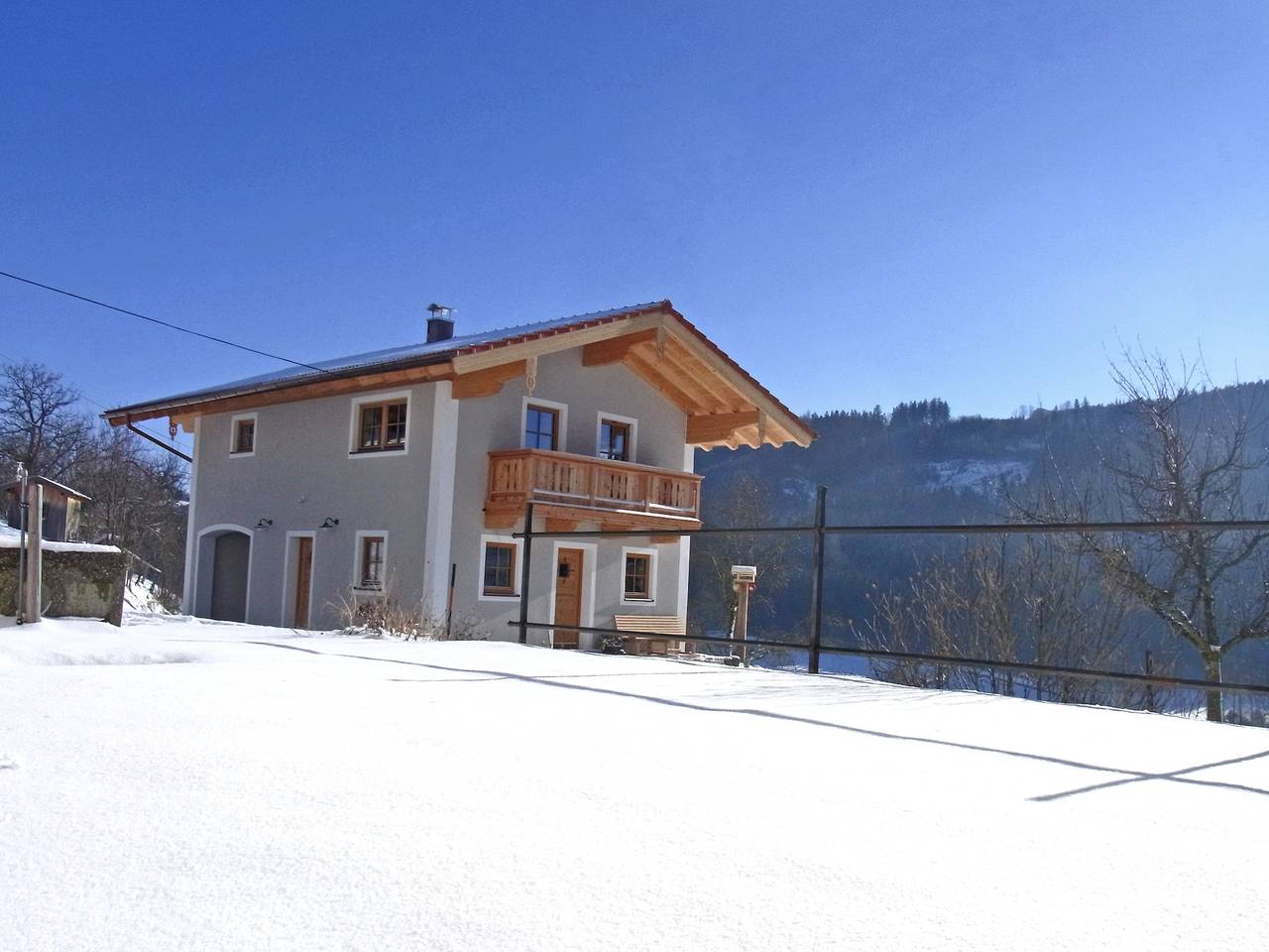 Ganze Ferienwohnung, Ferienwohnung szuahäusl - Ferienwohnung s´Zuahäusl 55 qm, separates Schlafzimmer, Süd- und Westbalkon in Aschau im Chiemgau, Chiemsee
