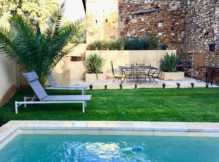 Location de vacances pour 6 personnes, avec jardin ainsi que piscine et vue, animaux acceptés à La Capelle-et-Masmolène - 3