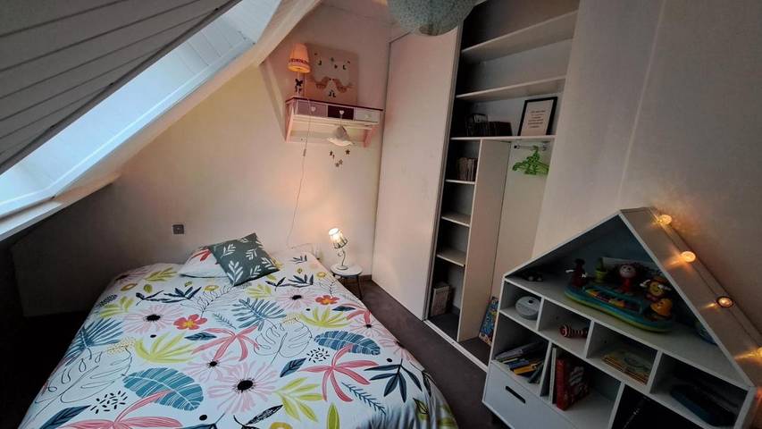 Gîte pour 10 personnes, avec jardin, adapté aux familles dans Tresbœuf - 3