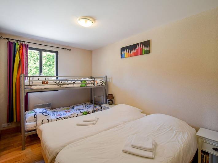 Location de vacances pour 10 personnes, avec piscine et jardin à Saint-Médard-d'Excideuil - 4