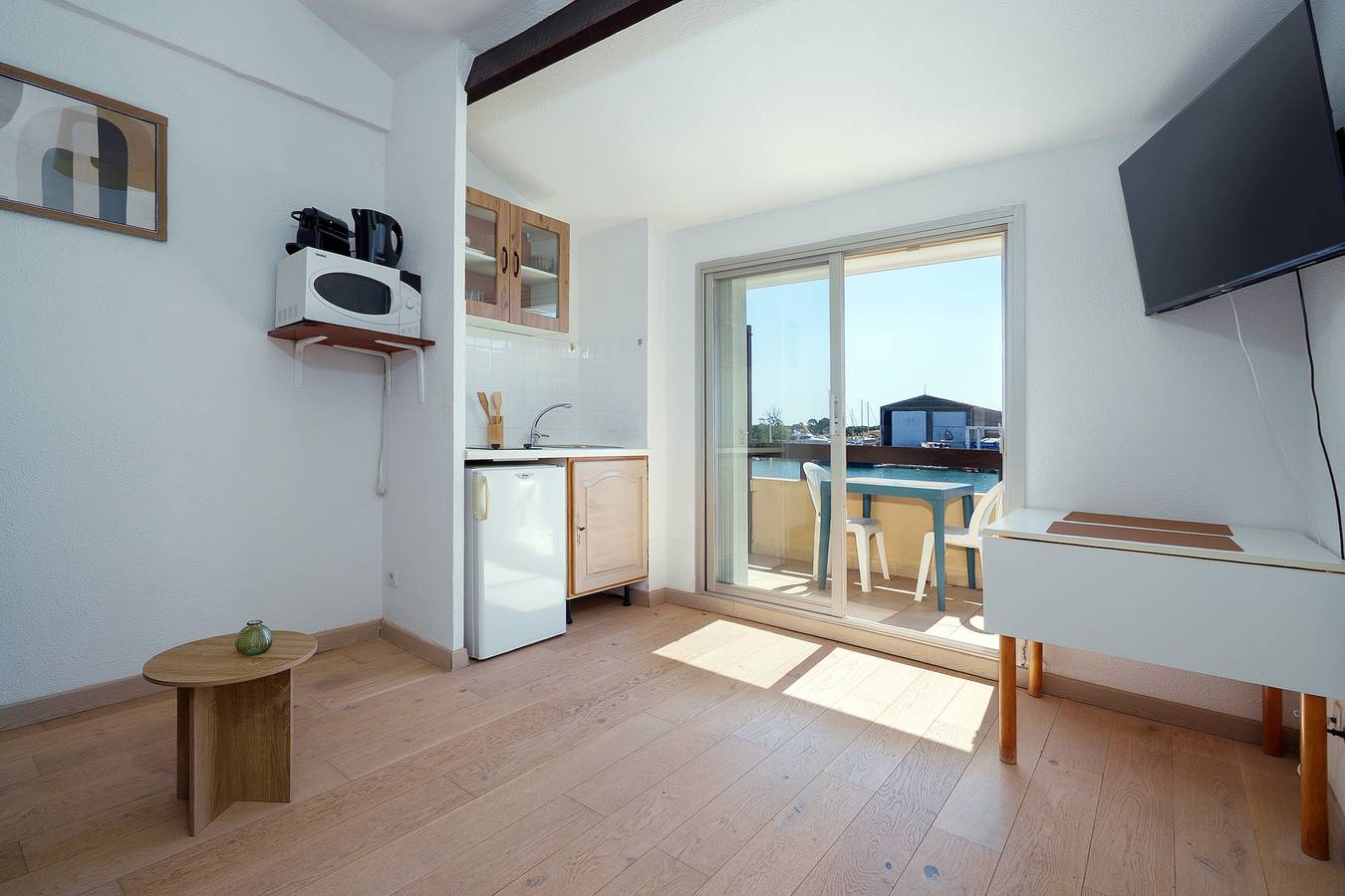 Appartement entier, Entre Mer et Pinèdes - Appt avec balcon, vue mer in la Tamarissière, Agde