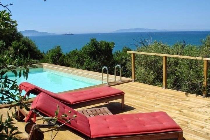 Ferienhaus für 12 Personen, mit Terrasse und Garten