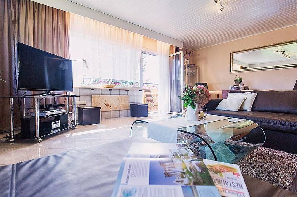 4 Sterne Ferienwohnung mit 4 Schlafzimmern in Hünfelden, Landkreis Limburg-Weilburg
