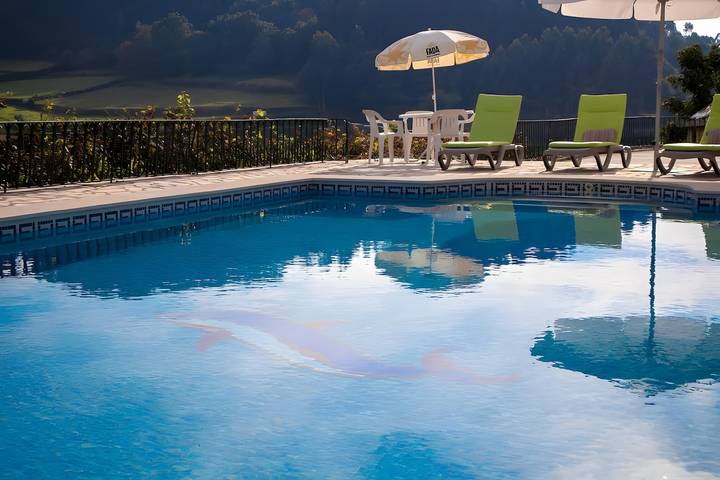 Villa 'Casa Dos Leões' with Mountain View, Private Pool and Wi-Fi in Labrujó, Rendufe e Vilar do Monte, Viana do Castelo District