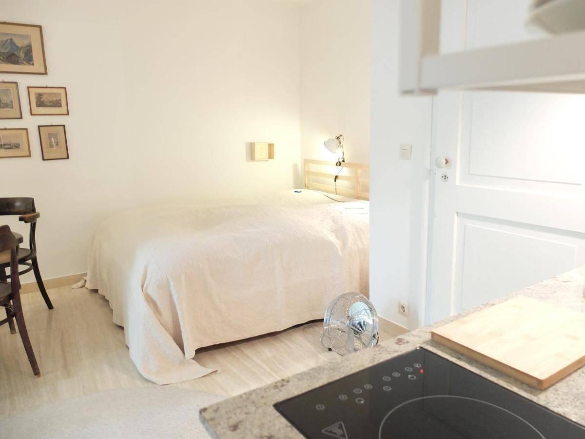 Ganze Wohnung, Ferienstudio-Apartment Tausendfreund "adults only" am Chiemsee in Breitbrunn am Chiemsee, Chiemsee