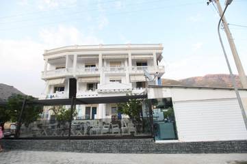 Hôtel pour 2 personnes, avec balcon et vue dans Borsh