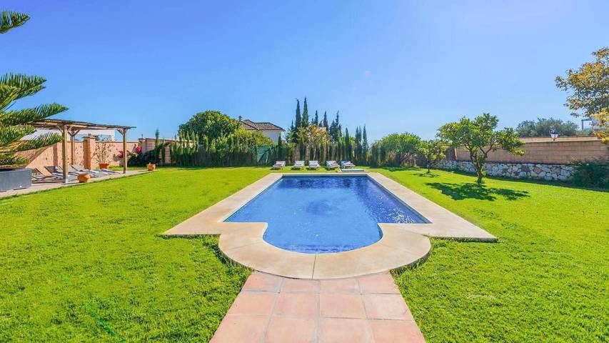 Villa voor 10 personen, met Balkon/Terras en Zwembad in Mijas