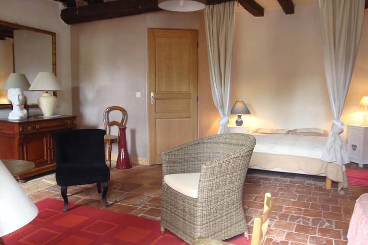 Location de vacances pour 6 personnes, avec jardin, animaux acceptés à Saint-Aubin-de-Branne - 2