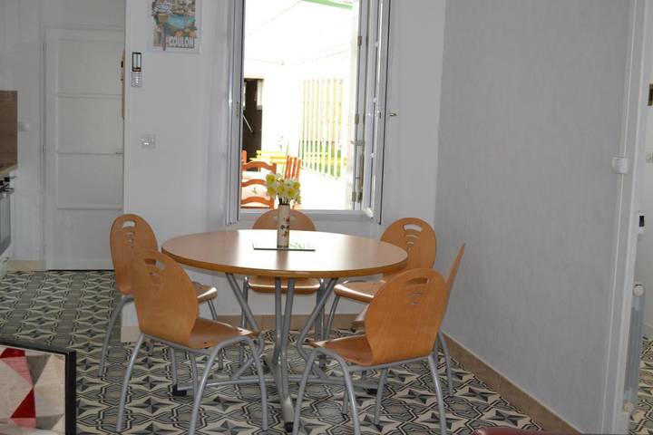 Location de vacances pour 6 personnes, avec Terrasse dans Saint-Léger-de-la-Martinière