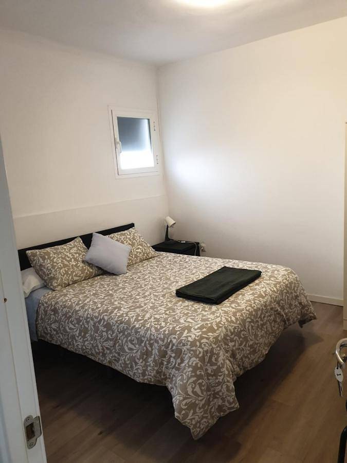 Double Room in Tetuán, Madrid