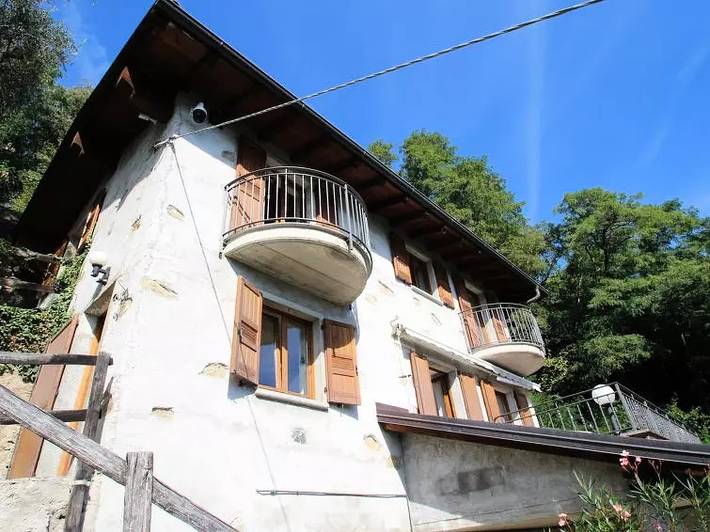Villa per 6 persone, con Balcone e Terrazza a Gravedona