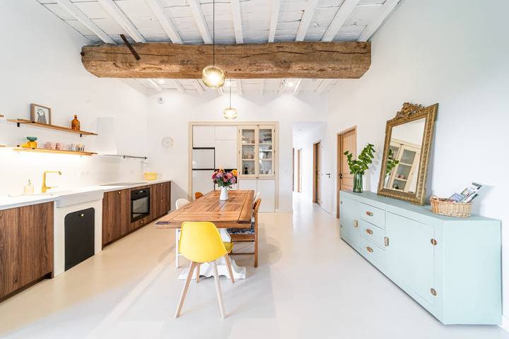 Gîte pour 4 personnes, avec jardin ainsi que terrasse et piscine à Cardesse