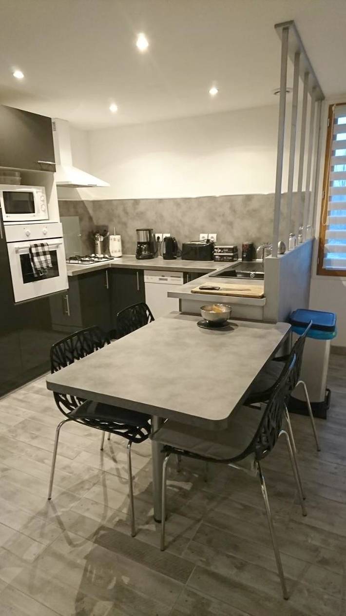 Gîte pour 2 personnes, avec Terrasse et Jardin à Saint-Romain-de-Jalionas - 3
