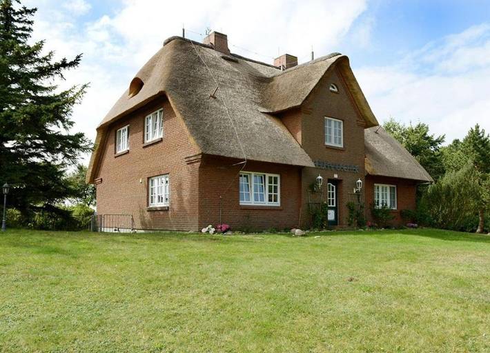 Ferienhaus für 5 Personen, mit Balkon und Terrasse sowie Garten in Witsum