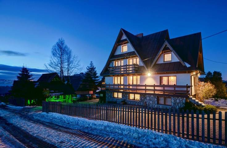 Apartament wakacyjny dla 3 osób, z ogród i widok oraz balkon w Murzasichle