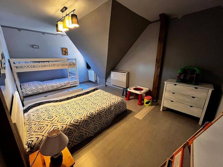 Gîte pour 12 personnes, avec vue et jardin à Lembach - 4