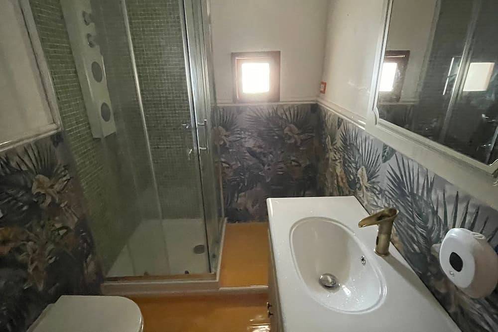 Entire apartment, Beautiful apartment in front of the sea, gallipoli, in the center in Sannicola, Gulf of Taranto