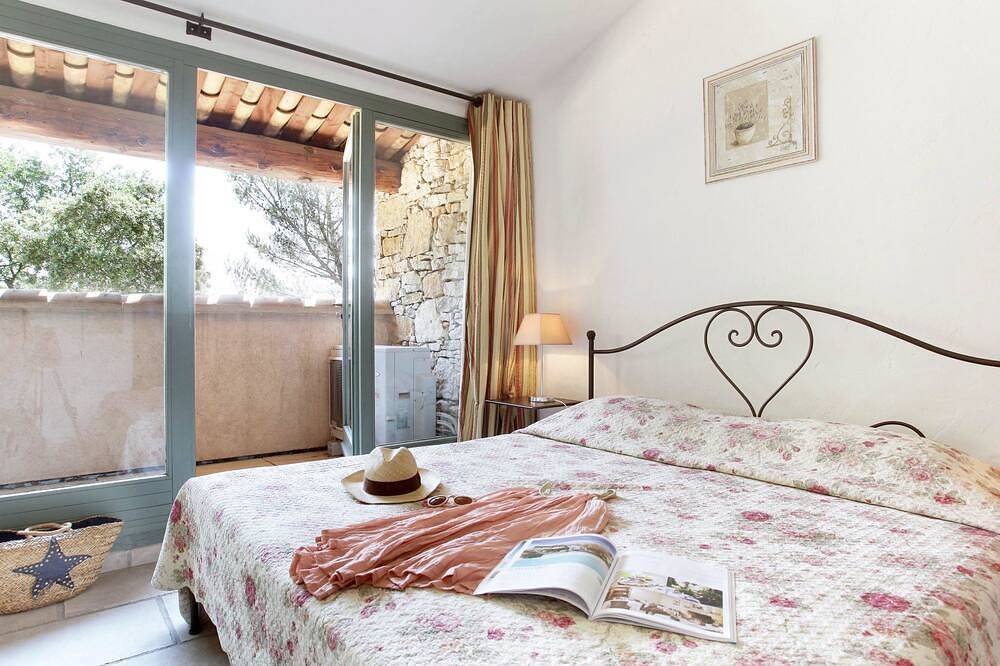 Odalys Référence La Bastide des Chênes in Gordes, Regionaler Naturpark Luberon