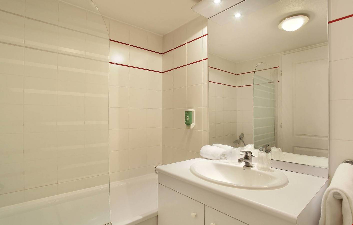 Ganze Wohnung, Résidence Aix Chartreuse 3p6p in Aix-en-Provence, Aix-en-Provence und Umgebung