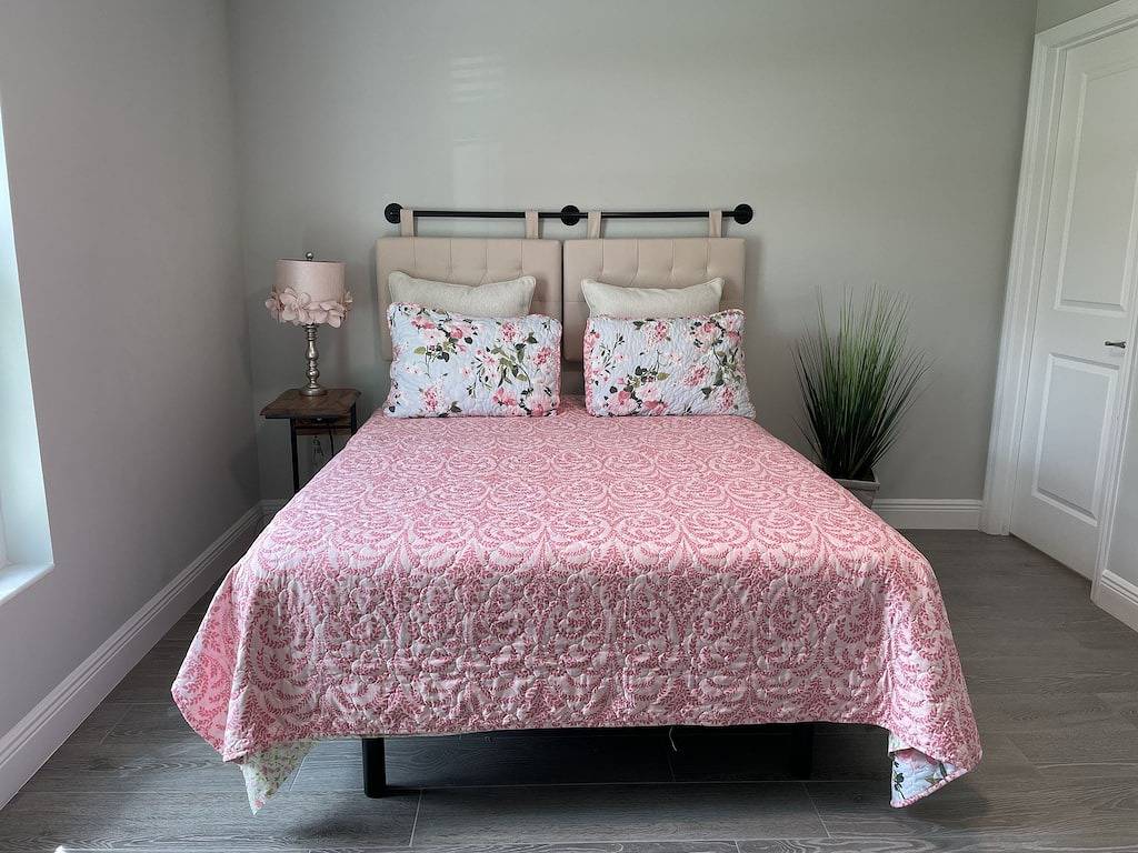 Joyful 4 bed 2 bath home in the beautiful Port St.Lucie in Port St. Lucie, St. Lucie County