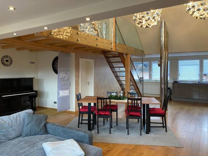 Ferienwohnung für 6 Personen, mit Terrasse und Ausblick in Saarburg und Umgebung