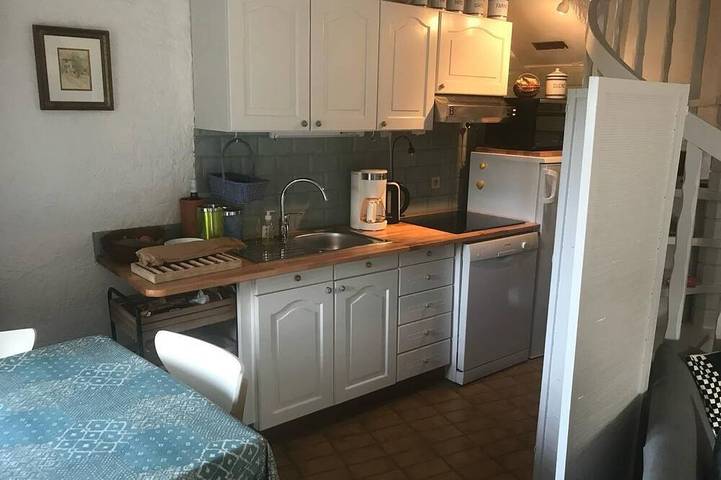 Gîte pour 6 personnes, avec piscine et jardin à Contes - 3