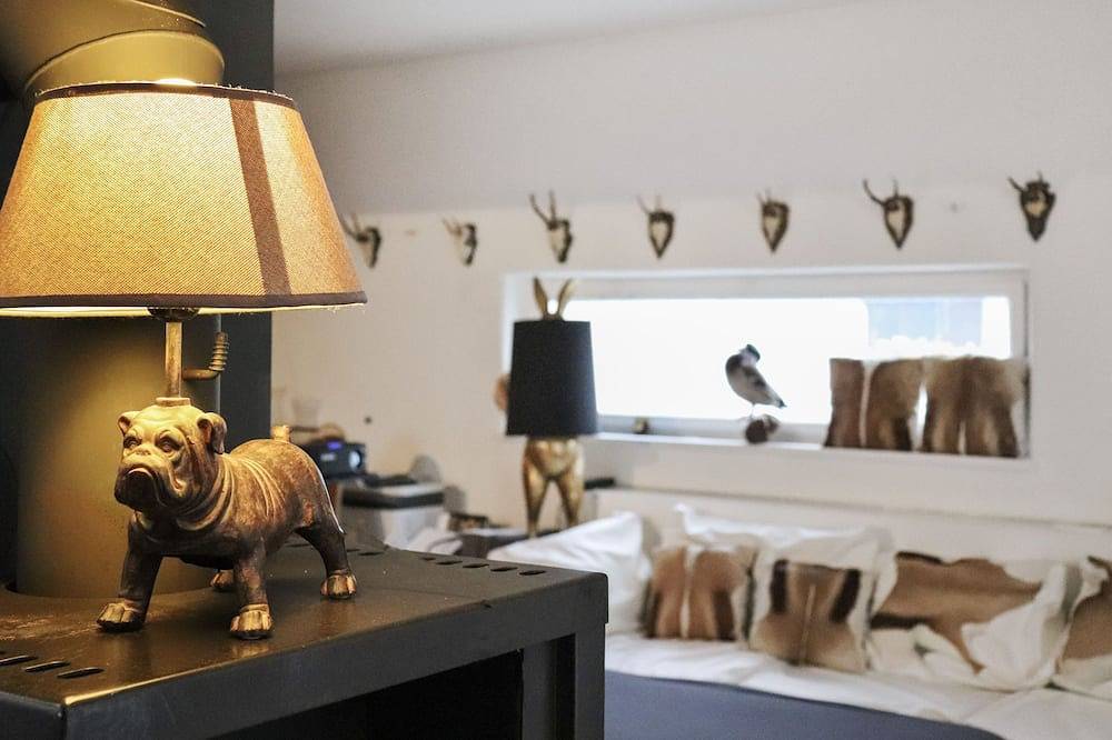 Neu ✨: Künstlerhaus mit Chalet und Terrasse 15min. von München-City in München, Oberbayern