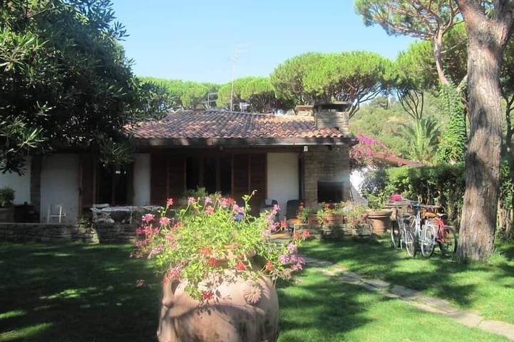 Casa vacanza per 9 persone, con terrazza e giardino - 1