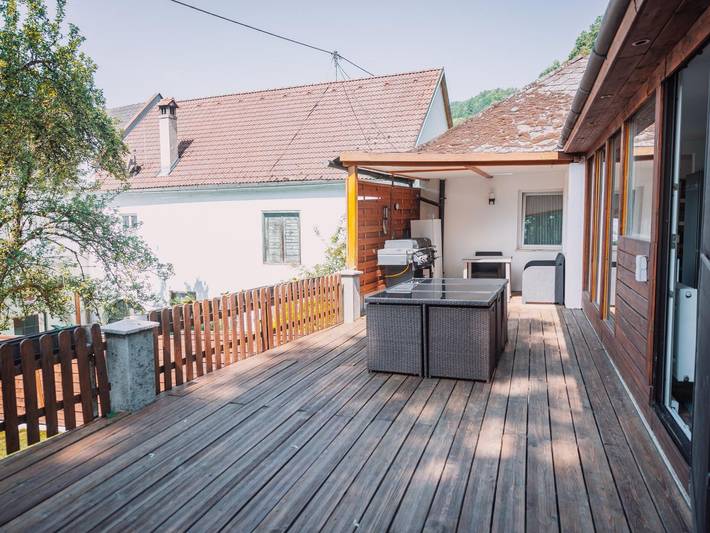 Bungalow Donaublick mit Pool und Garten - Bungalow mit 2 Bäder, 2 Wc und 3 Schlafzimmer in Mühlviertel