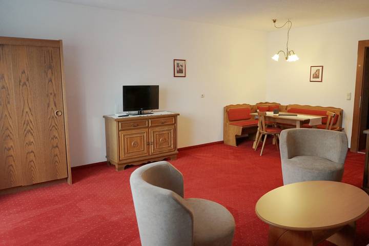 Ganze Ferienwohnung, Comfort Appartement 205 in Maurach, Eben am Achensee