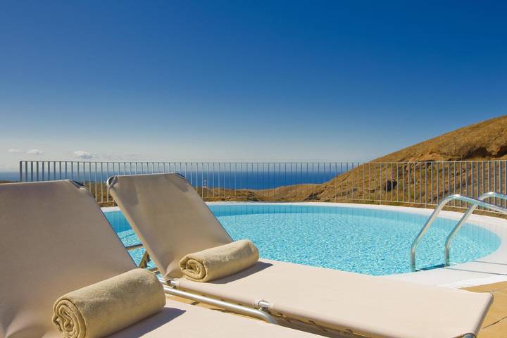 Chalet para 6 personas, con Terraza además de Jardín y Piscina en Salobre