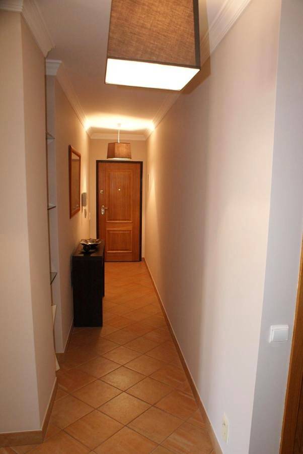 Gîte pour 4 personnes, avec bassin pour enfant et vue ainsi que jardin et piscine dans Almancil - 2