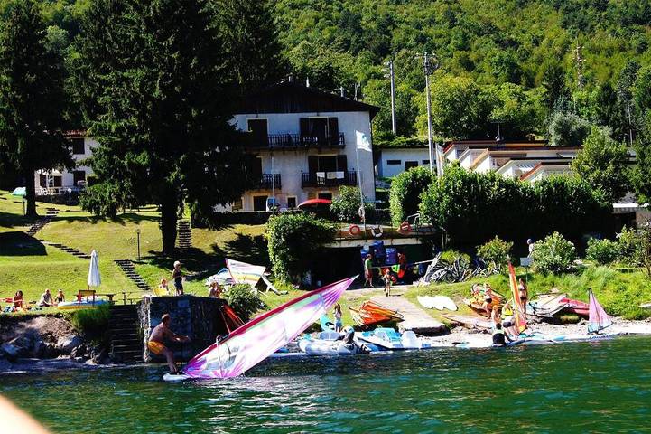 Ganze Wohnung, In erster Reihe zum See für 5 Personen in Idro, Gardasee-Berge