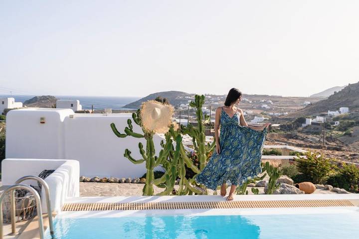 Location de vacances pour 7 personnes, avec vue ainsi que piscine et jardin dans Kalafatis - 2