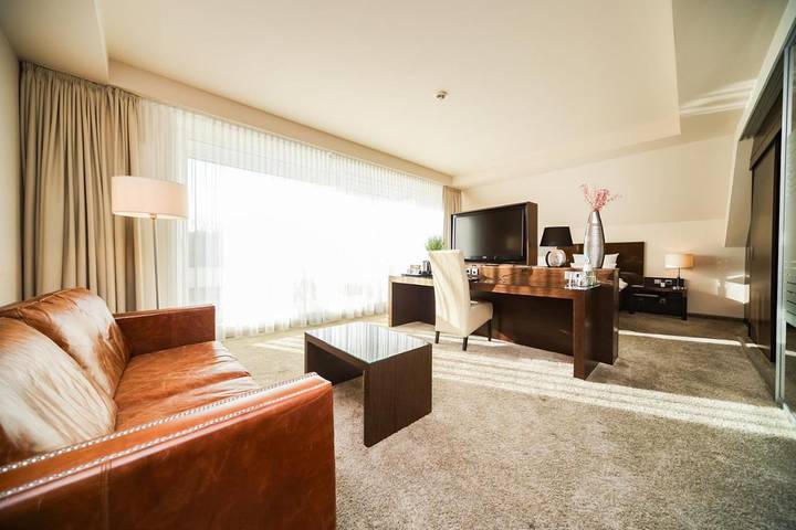 Hôtel pour 2 personnes, avec sauna et jacuzzi ainsi que piscine et jardin à Dortmund - 2