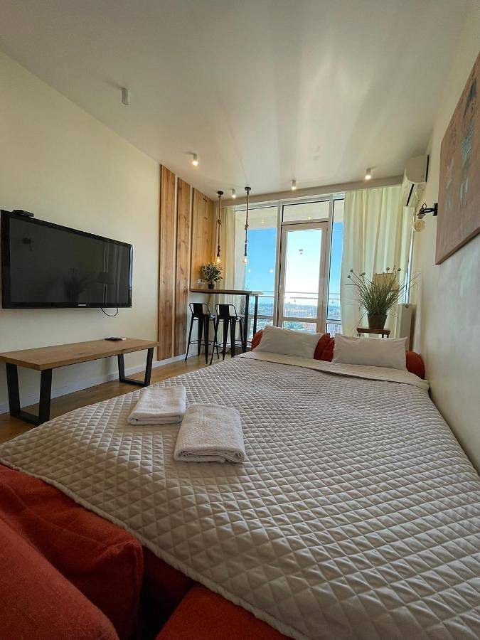 Apartament wakacyjny dla 4 osób, z balkon i widok w Odessa