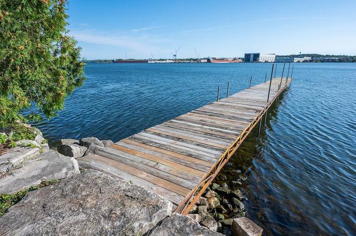 Vacation rental for 10 people, with yard in Sturgeon Bay