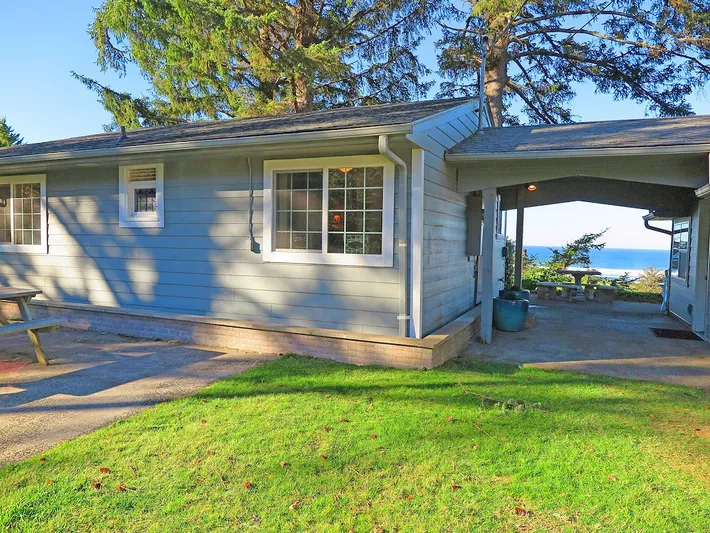 Cottage for 4 people, with yard and terrace - 1