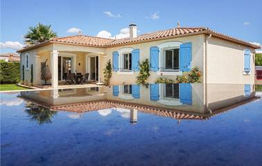 Gîte pour 4 personnes, avec piscine et terrasse à Puisserguier
