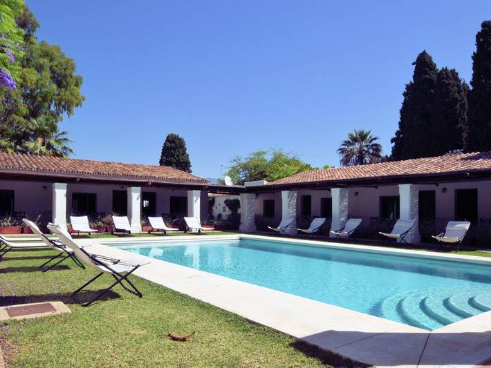 Villa für 15 Personen, mit Terrasse und Pool, kinderfreundlich in Marbella