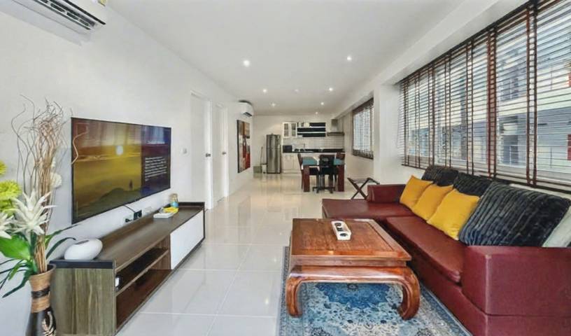 Ferieleilighet for 3 personer, med utsikt og sjøutsikt i tillegg til hage i Karon Beach