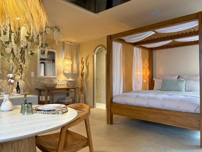 Gîte pour 2 personnes, avec Jacuzzi et Terrasse à Cagny