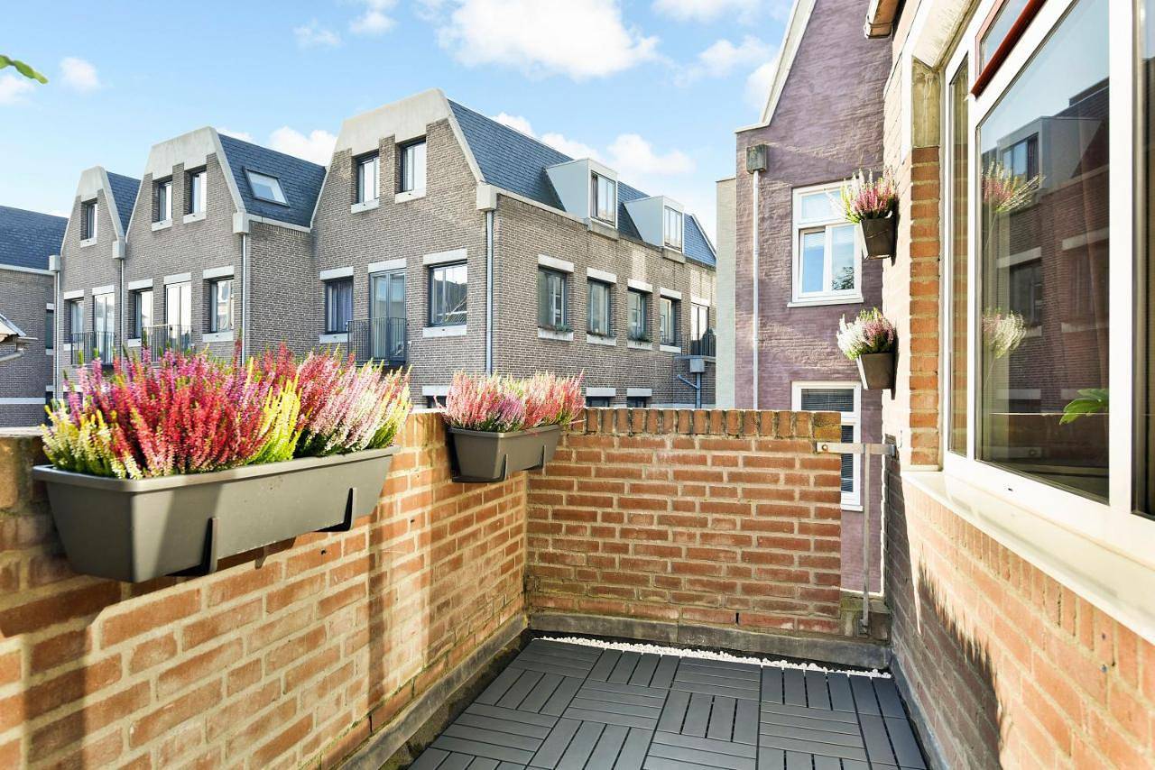 Geheel appartement, Mega Apartment I City Centre I King Beds in 's-Hertogenbosch, Noord-Brabant