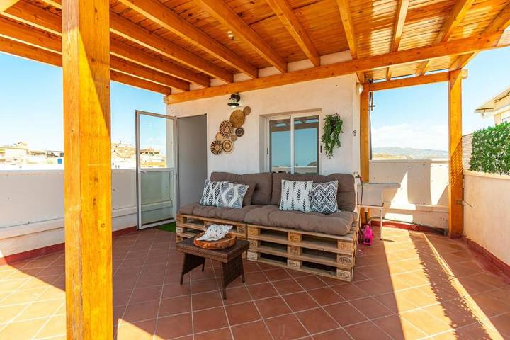 Apartamento de vacaciones para 4 personas, con terraza y vistas - 1